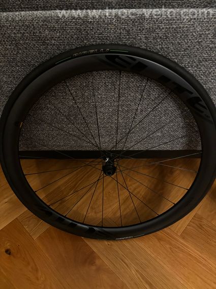 Paire roues carbone Elite Wheels 40mm - 6
