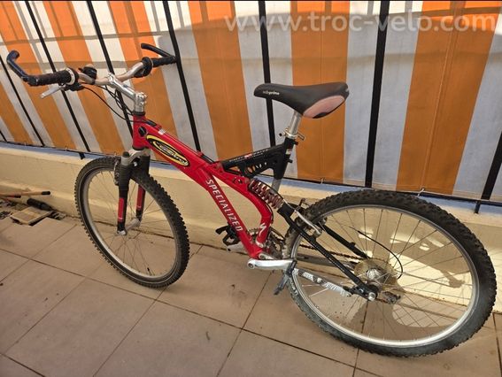 Vends velo "specialized " - 2