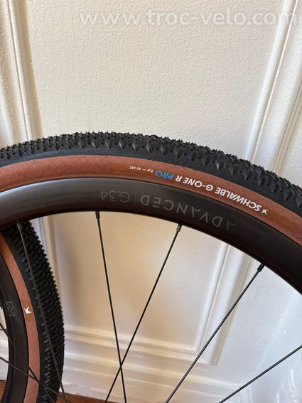 Paire de roues Newmen G34 carbone NEUVES - 2