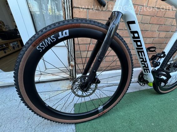 Vélo Gravel Lapierre CROSSHILL CF 8.0 2025 à débattre - 2