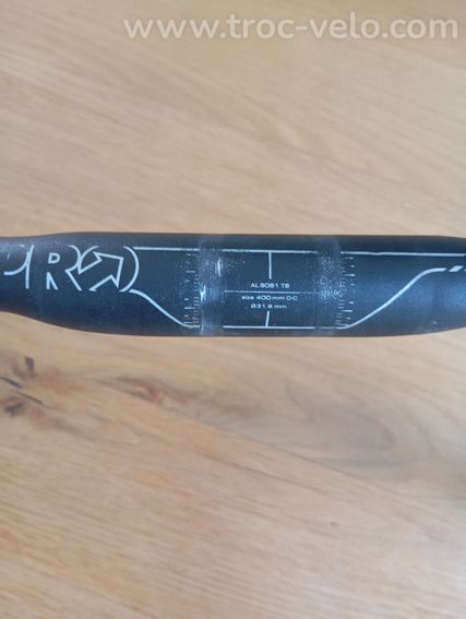 Cintre Pro 40cm - 3