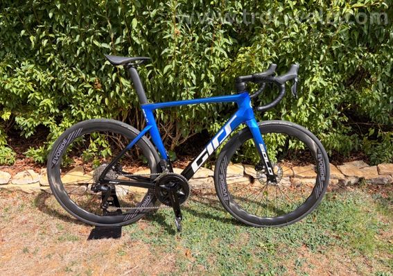 Velo route Girs solo
