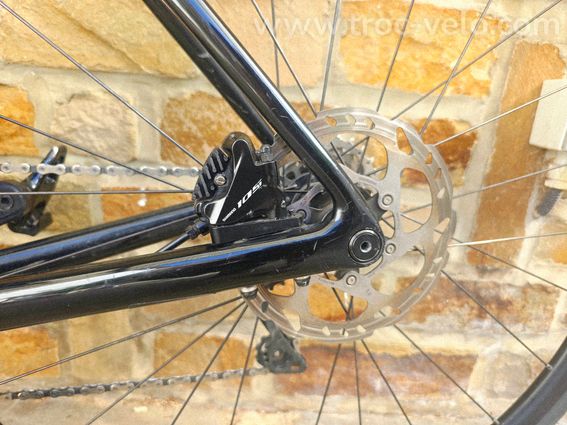 đŽ SPECIALIZED ROUBAIX SPORT â CARBONE â SHIMANO 105 - 14