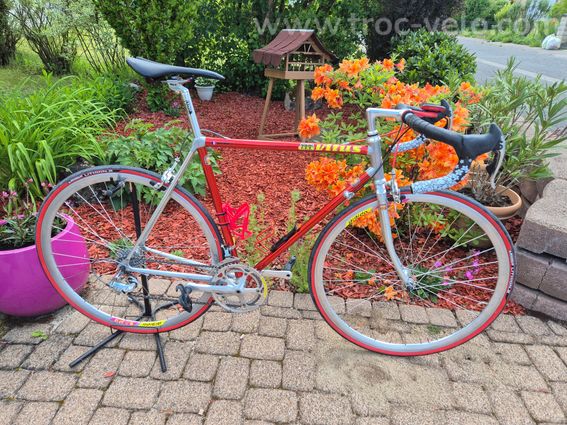 Vélo Vitus 979 taille 52