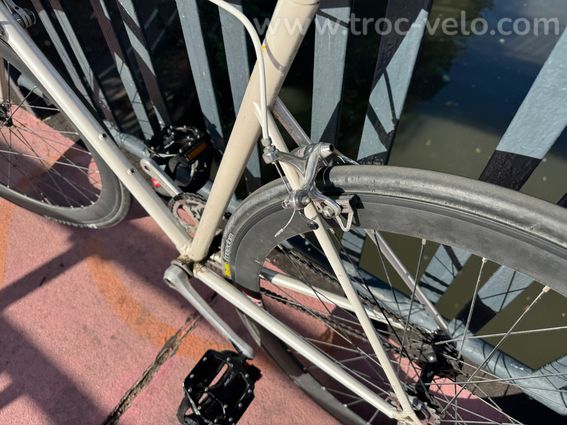 Vélo fixie piste plongeant - 3