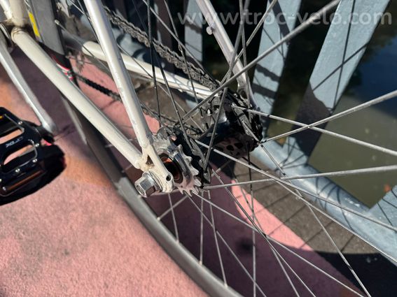 Vélo fixie piste plongeant - 4