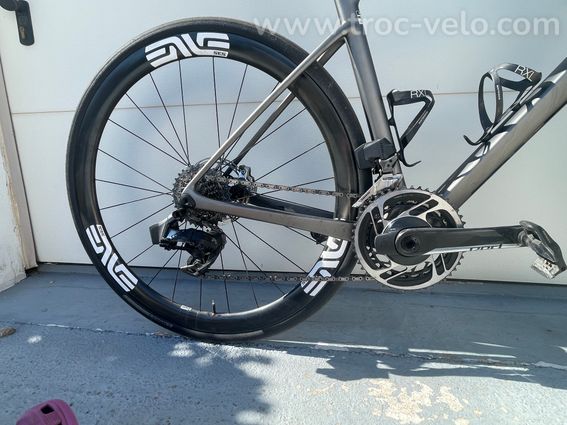 Vélo route carbone ENVE Melee – SRAM Red AXS + capteur puissance – Roues ENVE SES 3.4 - 2