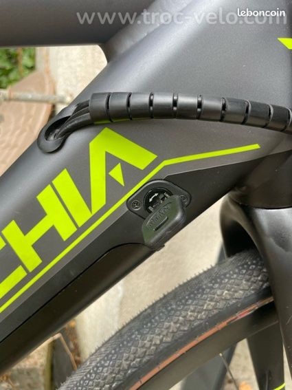VÉLO ÉLECTRIQUE BOTTECCHIA TRK EVO D 28 – état neuf - 12