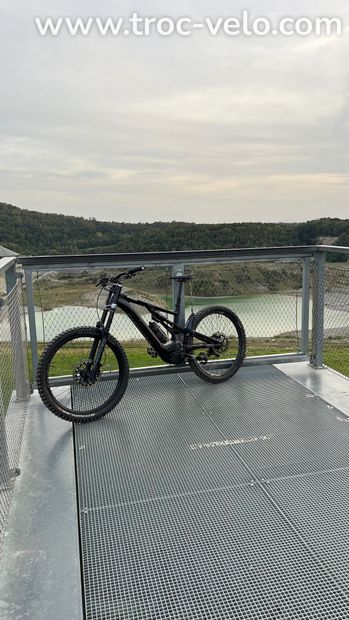 Specialized TURBO KENEVO EXPERT - 1