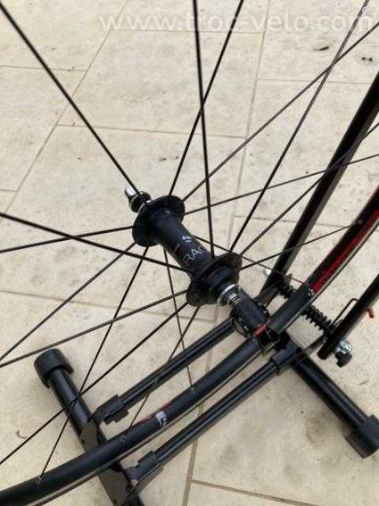Roue avant bontrager race - 3
