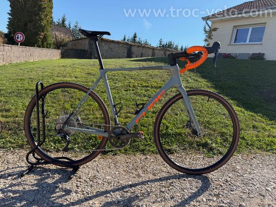 Cube Cross Race Pro 62 en taille 58 cyclocross