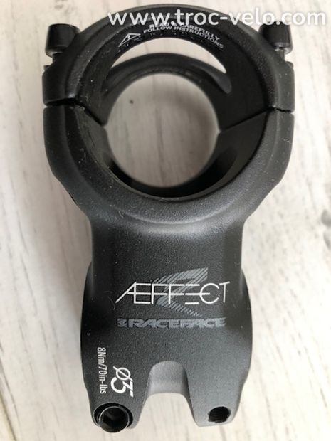 RACEFACE AEFFECT R - 5