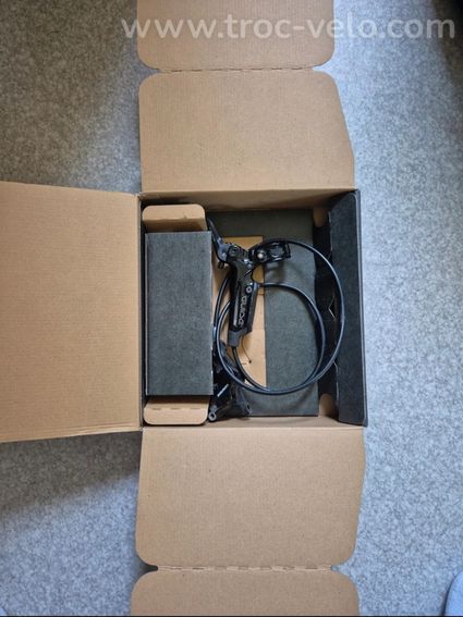 2 Freins complets Sram Guide RS (leviers + étriers)