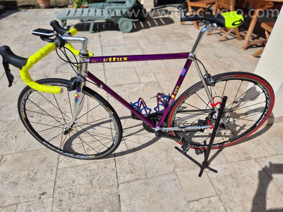 Velo Vitus 992 taille 54 - 6