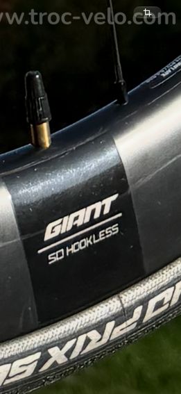 Roue arrière GIANT SLR 2 Carbone - Urgent