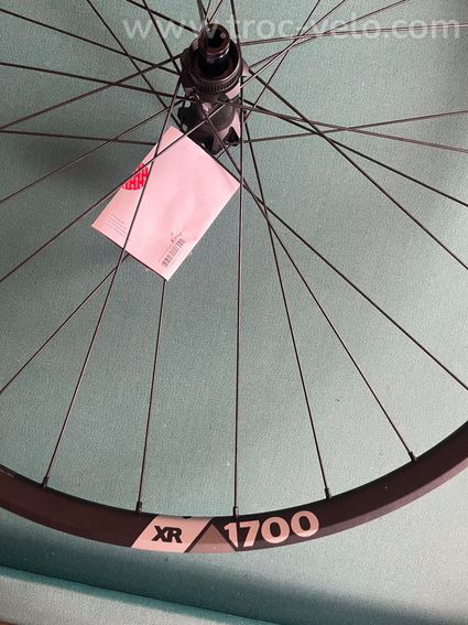 Paire roues DT Swiss XR 1700 Spline 29 Boost NEUVES - 9