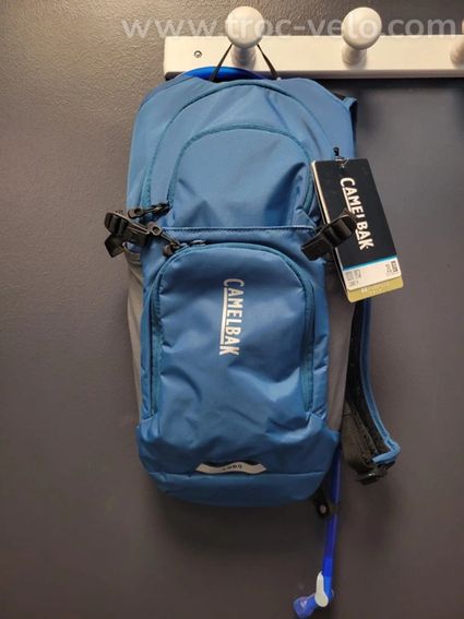 Sac de vélo Camelbak "Lobo" 9L (2L eau)