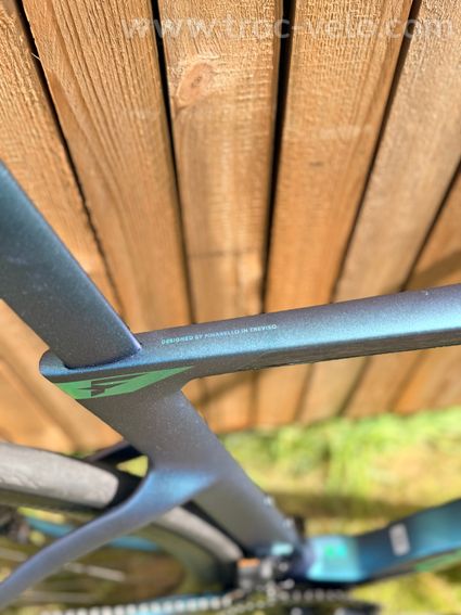 Pinarello Dogma f 2027 obsidian emerald neuf taille 53 - 5