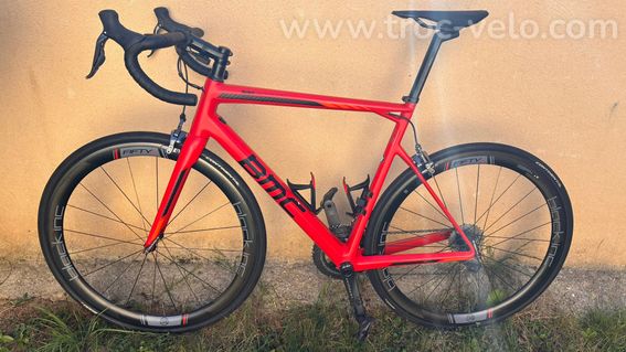 BMC Teammachine SLR01 Carbone T56 • Ultegra Di2 • Roues Black Inc Fifty • Excellent état - 4