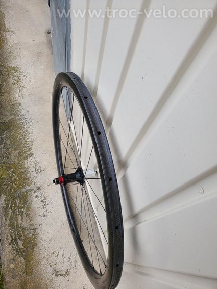 roue arrière VISION METRON40 carbone à BOYAU