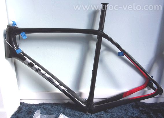 Kit cadre Trek Domane SL carbone NEUF T. 58 -60% - freins patins - 9