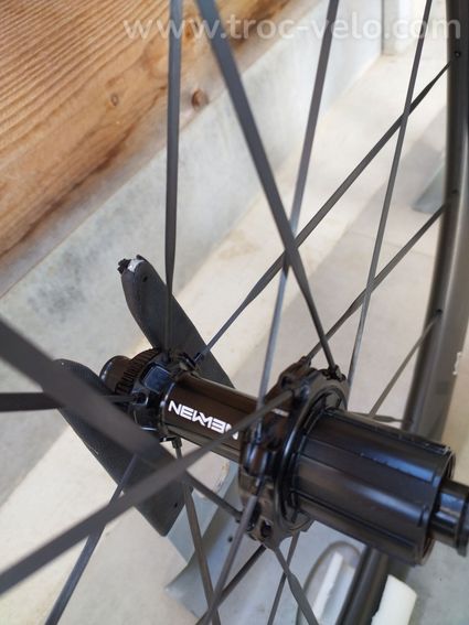 Roues Newmen Streem Allraoud VONOA A49/ A54 - 8