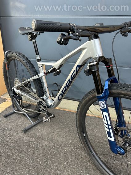 Orbea Oiz M-Team axs Flight attendant