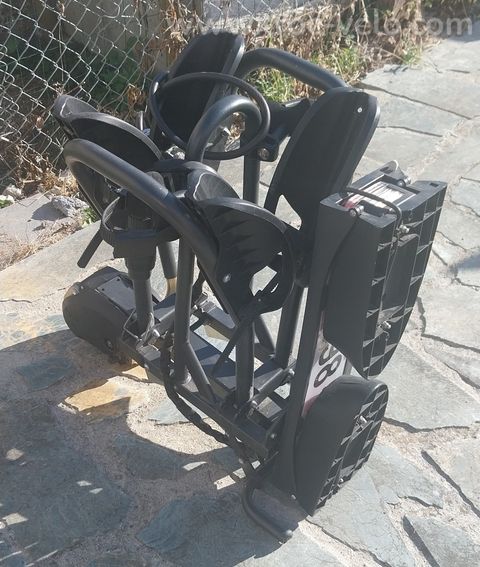 Porte vélos Mottez sur attelage - 2