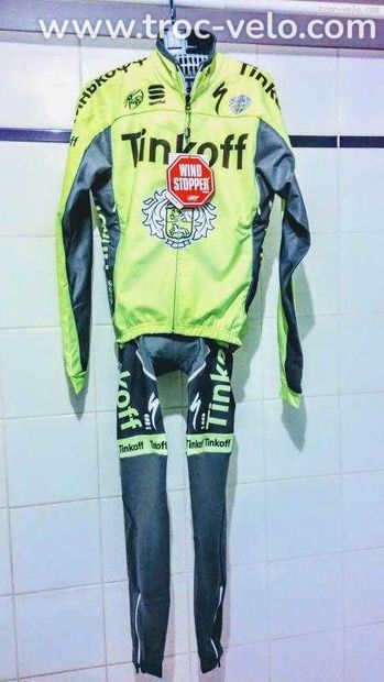 Tenue tinkoff jamais porté neuve - 3