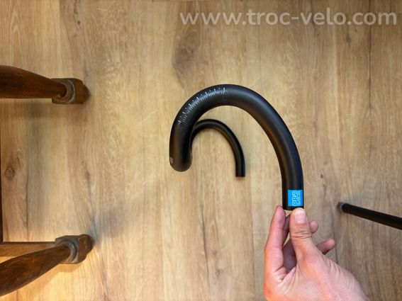 Cintre Pro Vibe Carbon Superlight NEUF 400mm - 3