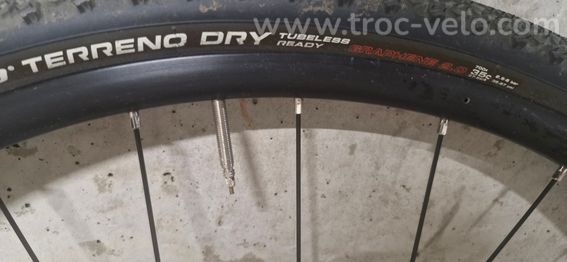 Roues Gravel Cyclo Cross Shimano RS171 - 2