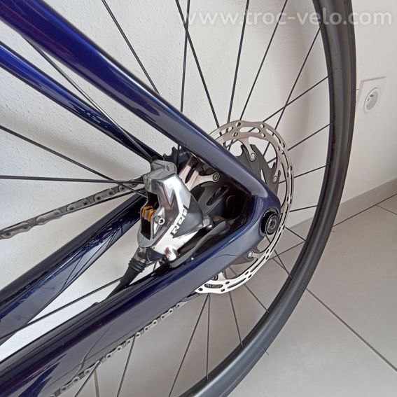 Lapierre Xelius haut de gamme ultra violet groupe, SRAM RED ETAP, roues DT SWISS PR 1400 SPLINE, - 4