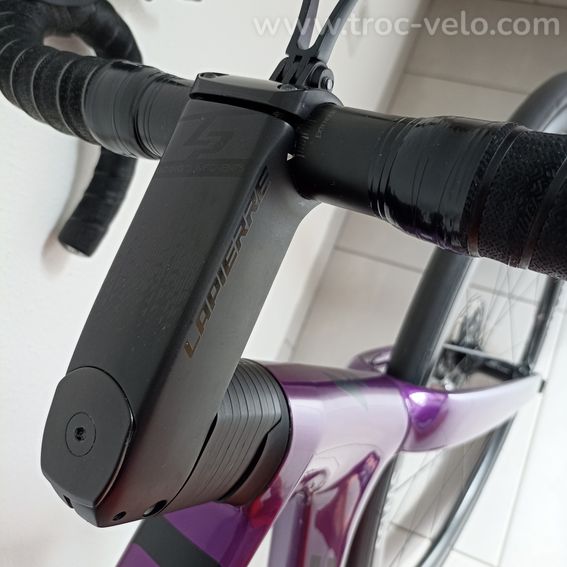 Lapierre Xelius haut de gamme ultra violet groupe, SRAM RED ETAP, roues DT SWISS PR 1400 SPLINE, - 8