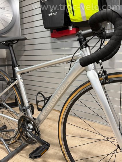 Vélo de route Cannondale CAAD  - 2
