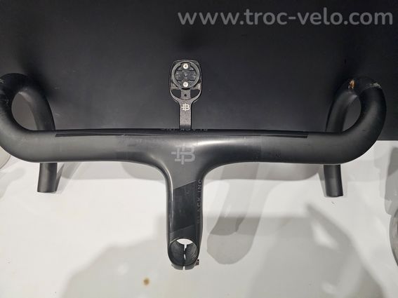 Cintre intégral Black inc carbone HB01 110X42