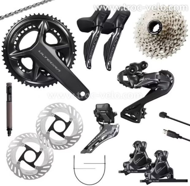 Groupe shimano ultegra di2 12v 172.5  52/36  11/30 - 2