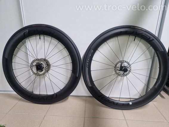 Roues Roval RapideCL II, profil 60 et 50 à l'avant - 2