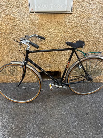 Vélo Peugeot vintage
