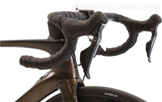 Produit Reconditionne Scott Foil10 Disc Di2 11v Vert Velo De Route Tres Bon Etat - 6