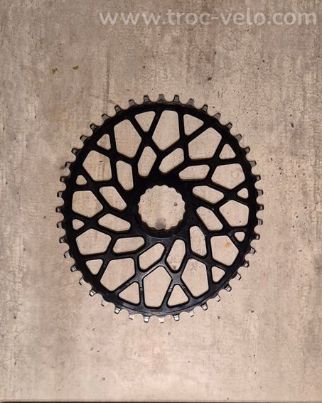 Plateau oval Absoluth Black 44 dents