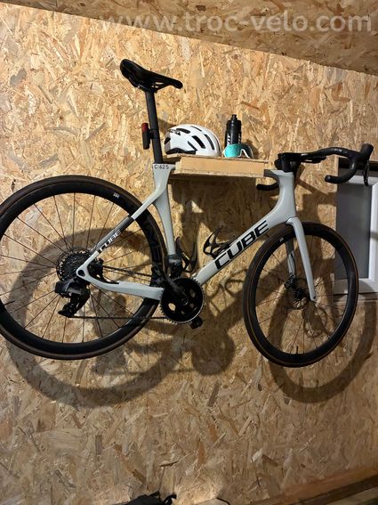 Vélo route cube XL 60 cm c62 S