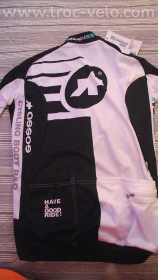 ASSOS N°1 MAILLOT MANGUSTA S7 NEUF TAILLE "M"MANCHES COURTES AVEC ETIQUETTE  - 3
