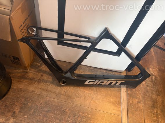 Kit Cadre carbone Giant Road E+ / FastRoad E+ — + Fourche - 2