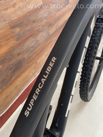 Vélo VTT Supercaliber 9.6 Carbone - Taille M - Très bon état - 5