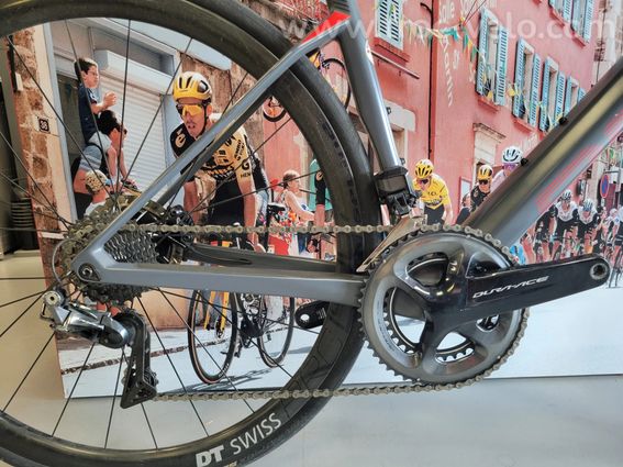 BMC Roadmachine Dura-Ace Di2 11v Taille S - 2