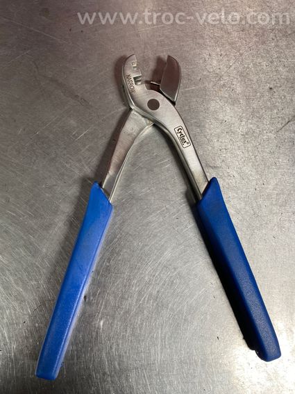 Pince dérive chaine chaine CYCLUS TOOLS NARROW