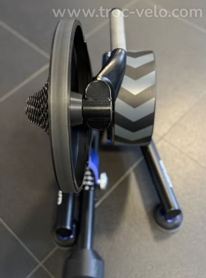 Wahoo Fitness Kickr V6 WiFi Home Trainer - 3