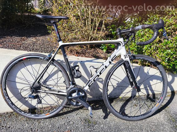 Focus Izalco montage haut de gamme