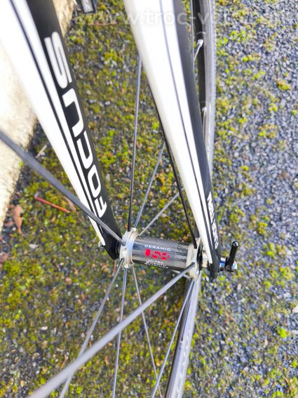 Focus Izalco montage haut de gamme - 4
