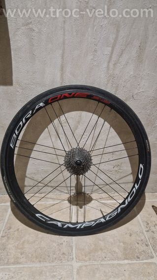 Campagnolo Bora One 35mm pneu patin